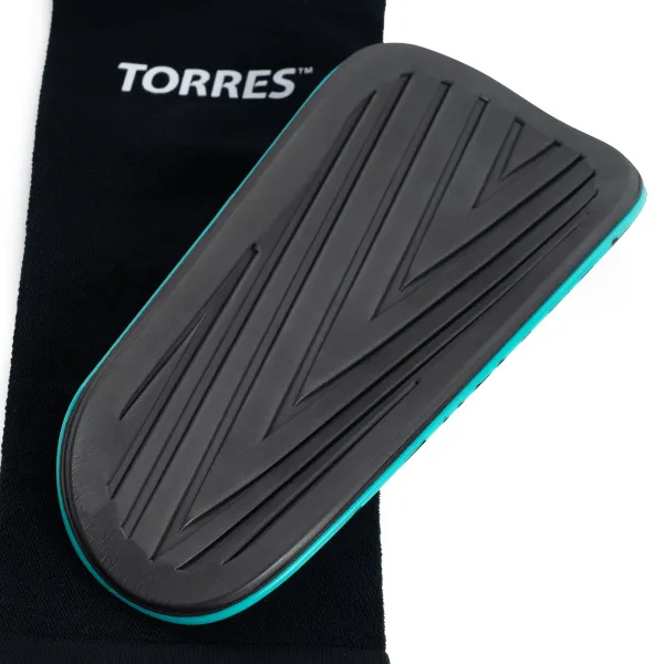 Щитки футбольные TORRES Pro за 1&nbsp;972 ₽ в Магнитогорске